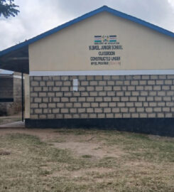 Komol Prim. and Junior School